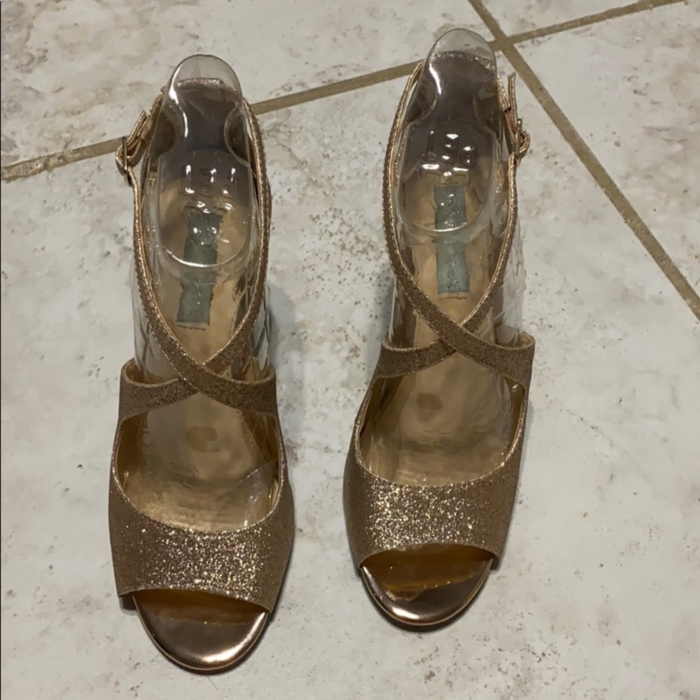 Betsy Johnson gold glitter heels